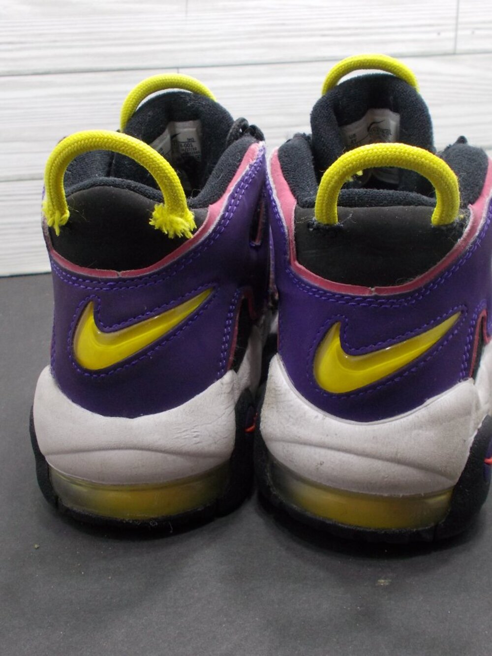 Nike Air More Uptempo 96 GS Youth 4 Y Shoes DZ5278 001 - Picture 4 of 5